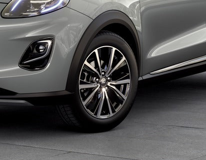 Genuine Alloy Wheel 17" 5 x 2-spoke design, Magnetic/Machined - 2393240