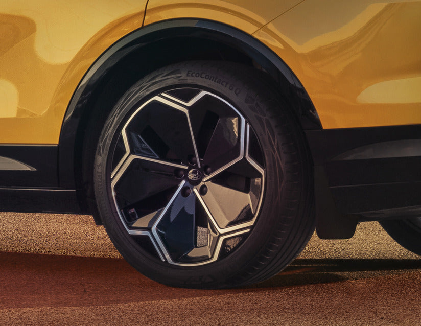 Genuine Alloy Wheel 21" rear, 5 spoke design, Asphalt Black and Bright Machined - 2707038