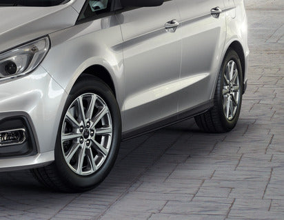 Genuine Alloy Wheel 17" 10-spoke design, sparkle silver - 1889410