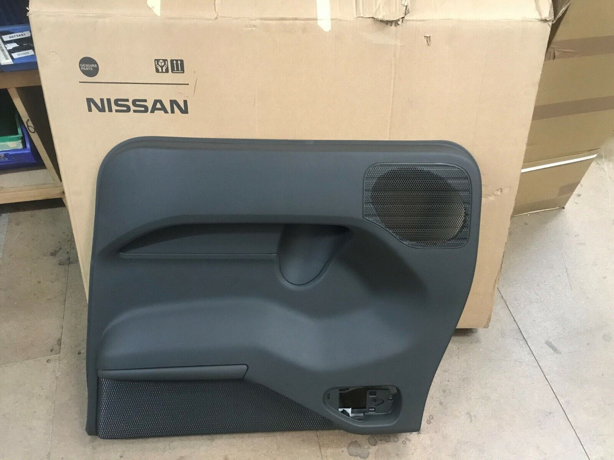 Genuine Nissan Navara D40M & Pathfinder R51M Interior Drivers Side Door Trim OBS