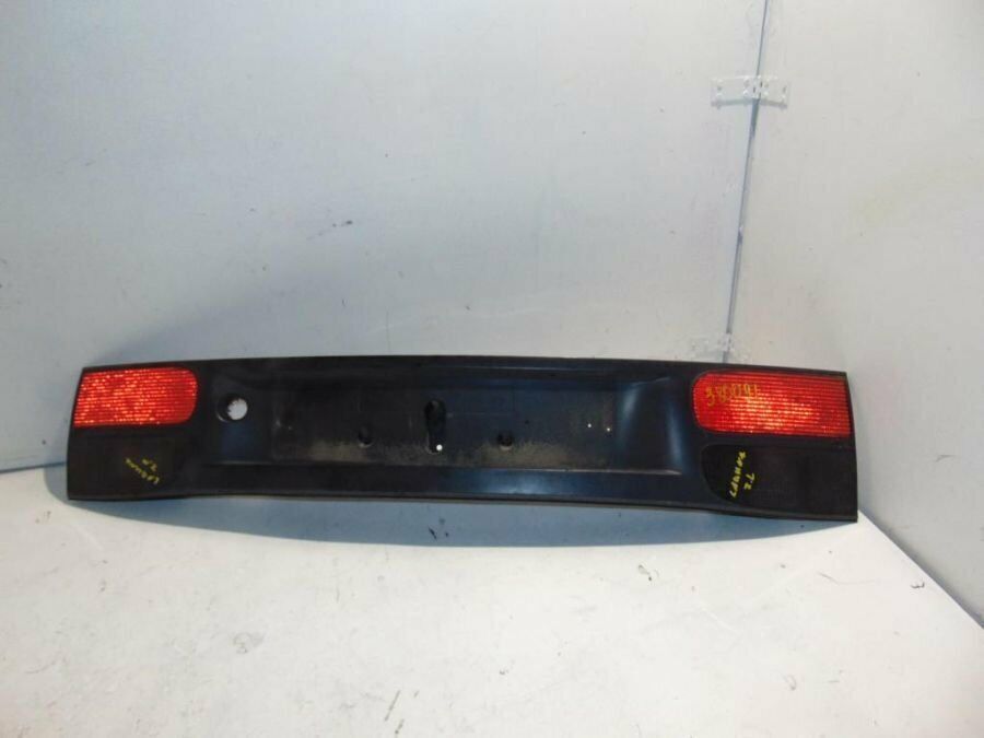 Genuine Renault Laguna MK1 Rear Light Unit. 7701045719 New