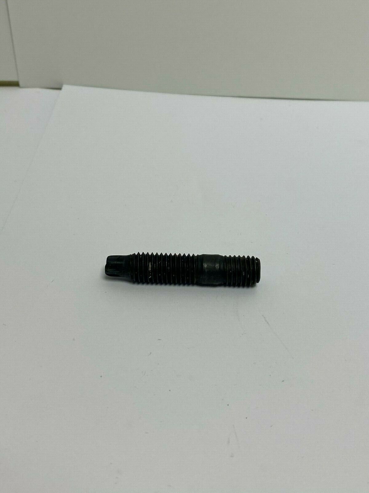 Genuine Ford Focus,Transit,Connect 1.8 Cat Convertor Exhaust Stud M10 x14+M10x26