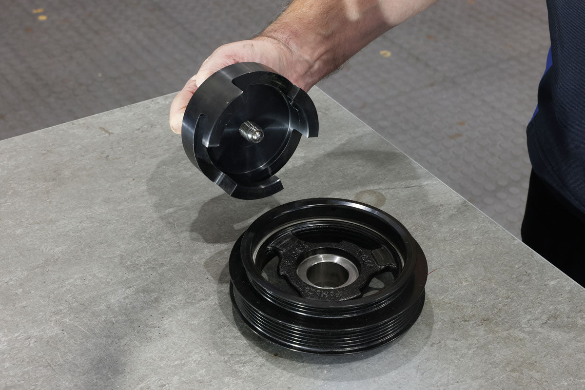 Laser Tools - Crankshaft Pulley Puller Ford 2.0 Ecoblue Diesel (post/after 2023)