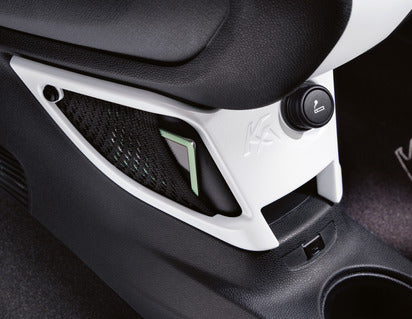 Genuine Centre Console Mounted Storage Net Pearl White - 1843670