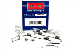 Borg & Beck - FITTING KIT - SHOES - BBK6312 - Fits: L'Rover Discovery 07/04-