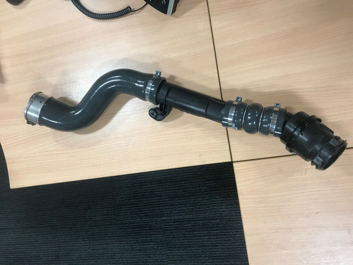 Genuine Nissan Qashqai 2013 & 2014 K9K & R9M Intercooler To Turbo Pipe OBS