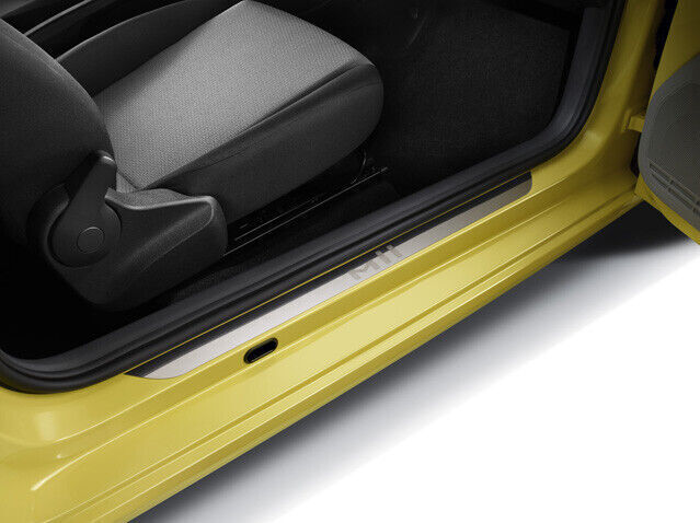 Genuine Seat Mii Stainless Steel Front Sill Guards, 3 Door Vehicles