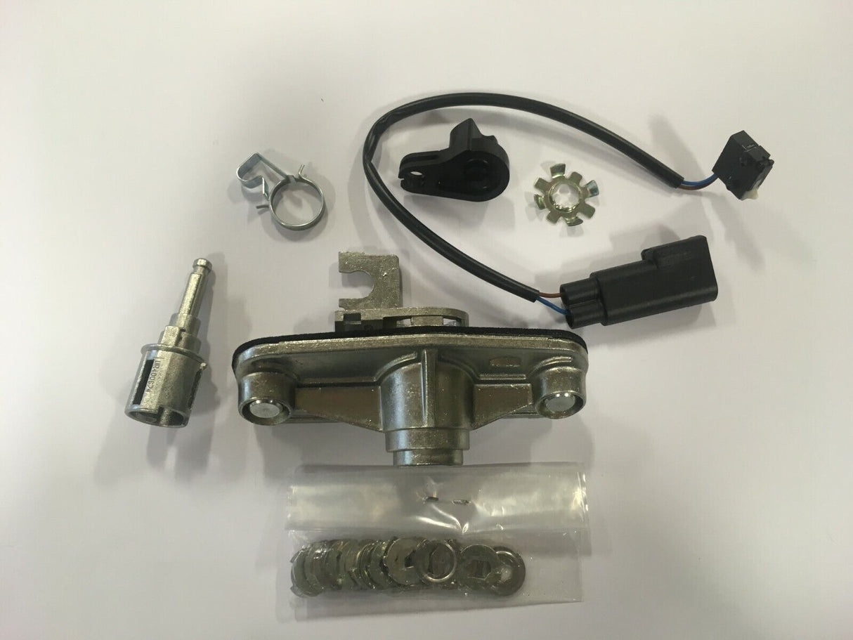 Genuine Ford Mondeo 2000-2007 Tailgate Boot Lock Cylinder Kit OBS