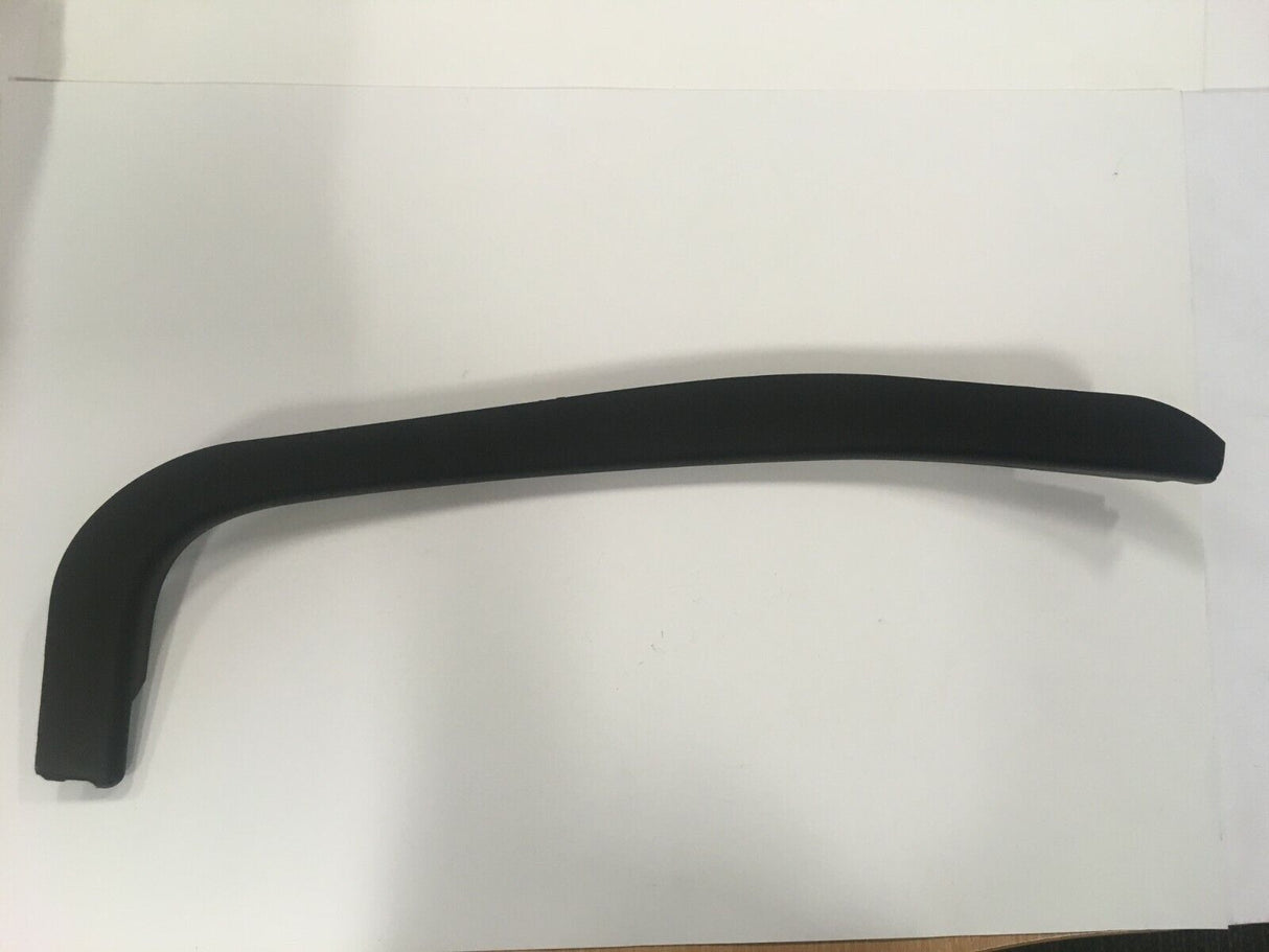 Genuine Ford Mondeo 2000-2007 4 Door Estate RH D/S Rear Door Trim Cover OBS