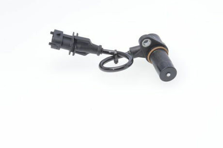 Fits Vauxhall Astra Mk4/5 & Nissan Navara D22 Bosch Crankshaft Sensor