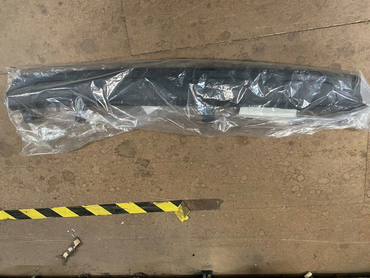 Genuine Peugeot 207 Rear Centre Bumper Moudling 7452PG
