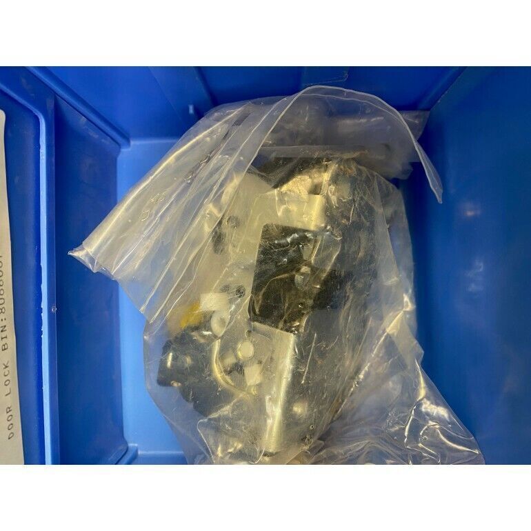 Genuine Renault Master MK2  Front LH Door Lock