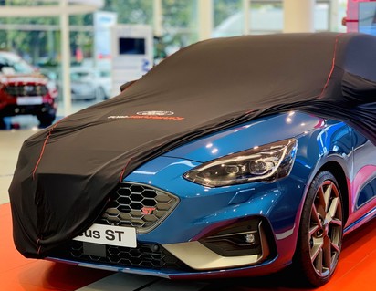 Genuine Premium Protective Cover black with red liner and Ford Performance logo - 2426845